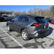 2019 Toyota RAV4 LE FWD