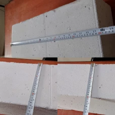 طوب ابيض خفيف