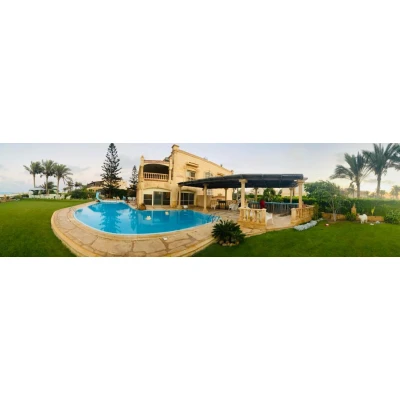 Castle For Sale In Marina 5 - قصر للبيع في مارينا 5 (E5709)