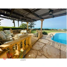 Castle For Sale In Marina 5 - قصر للبيع في مارينا 5 (E5709)