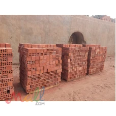 طوب احمر طفلي رقم واحد من شركة النور