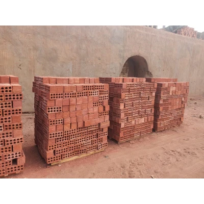 طوب احمر طفلي رقم واحد من شركة النور